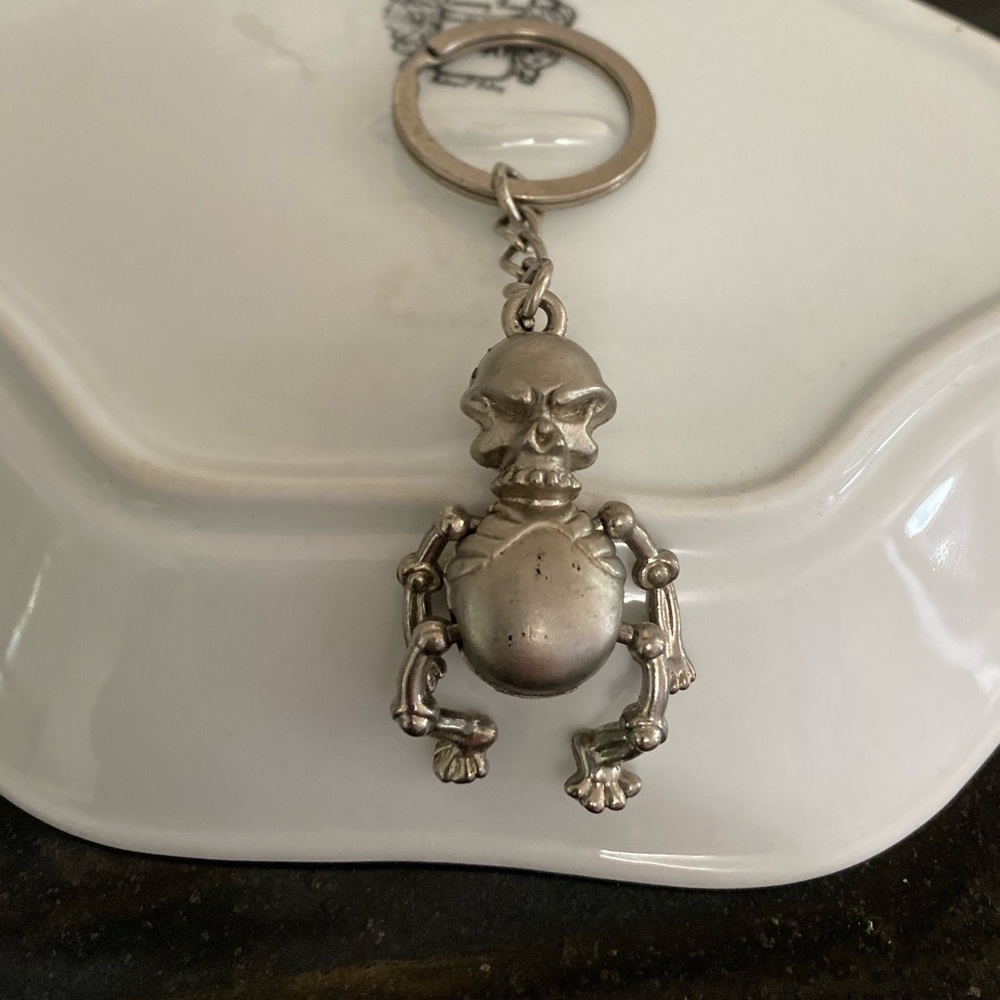 Silver Skull Skeleton Keychain